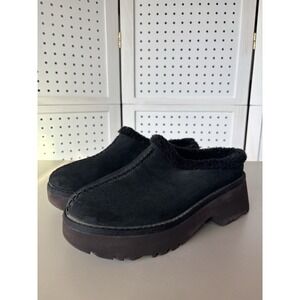 UGG Slippers Women's 9 Black Suede New Heights Cozy 1162510 Clogs Comfort Casual